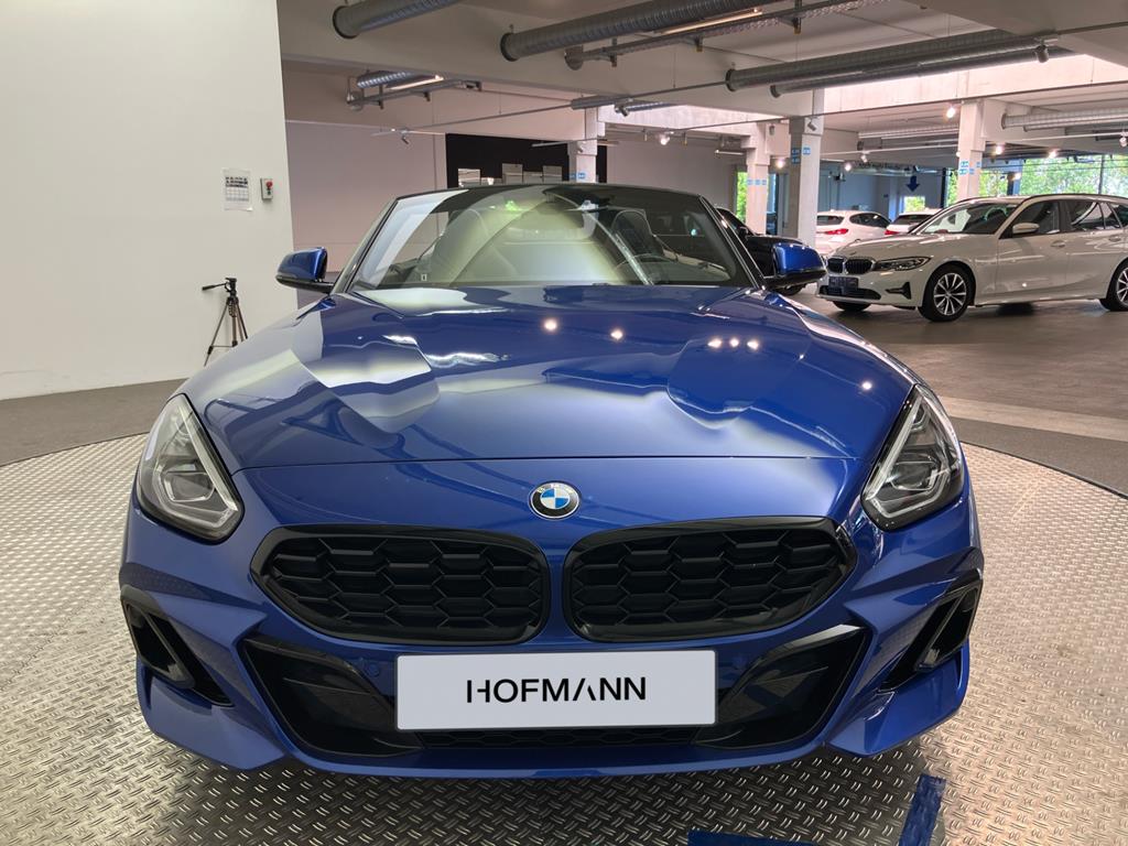 5025701
