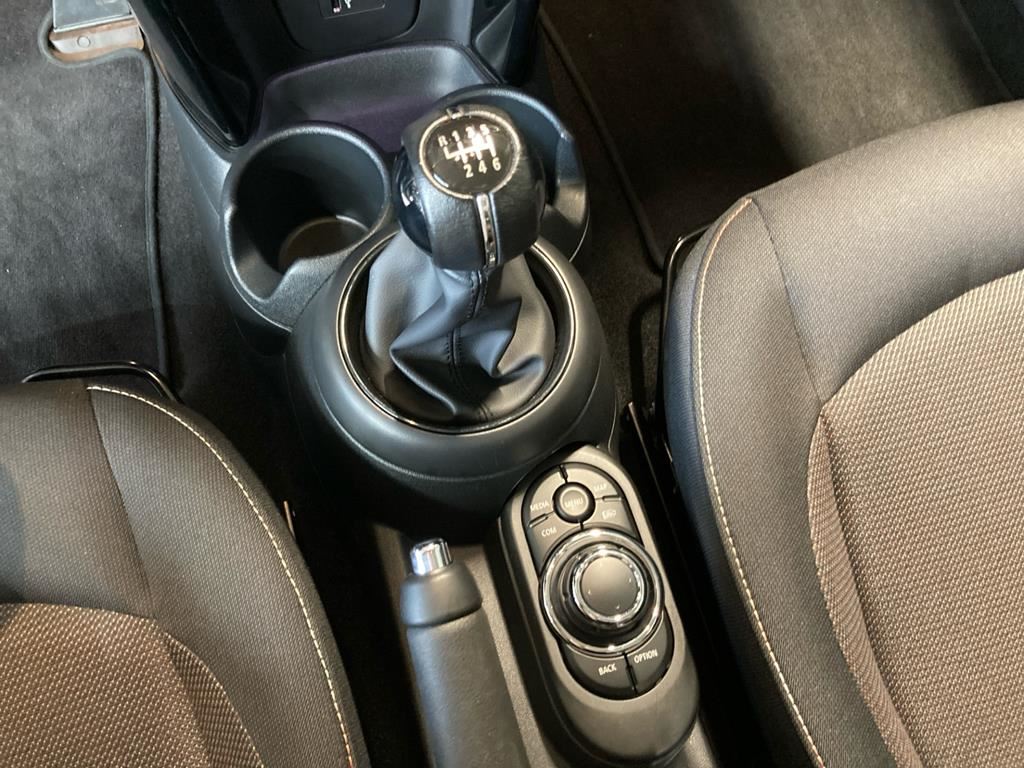 5029570