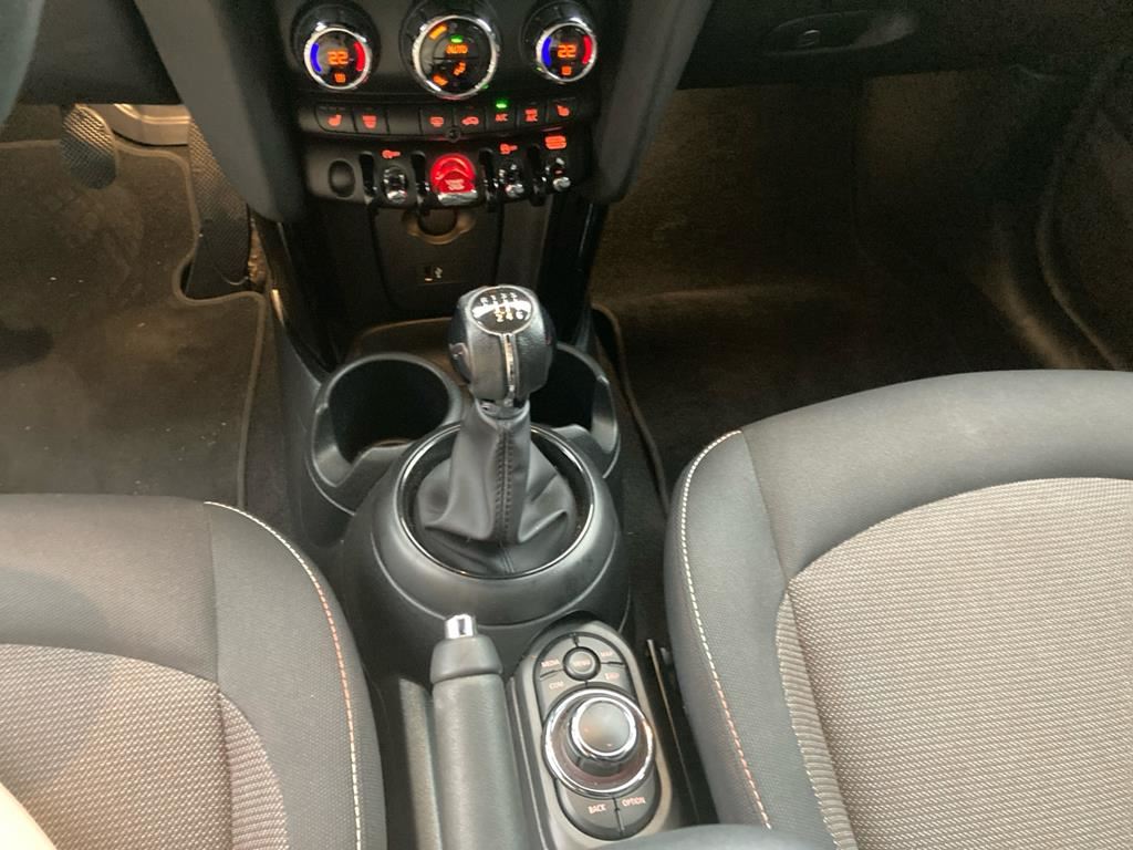 5029618